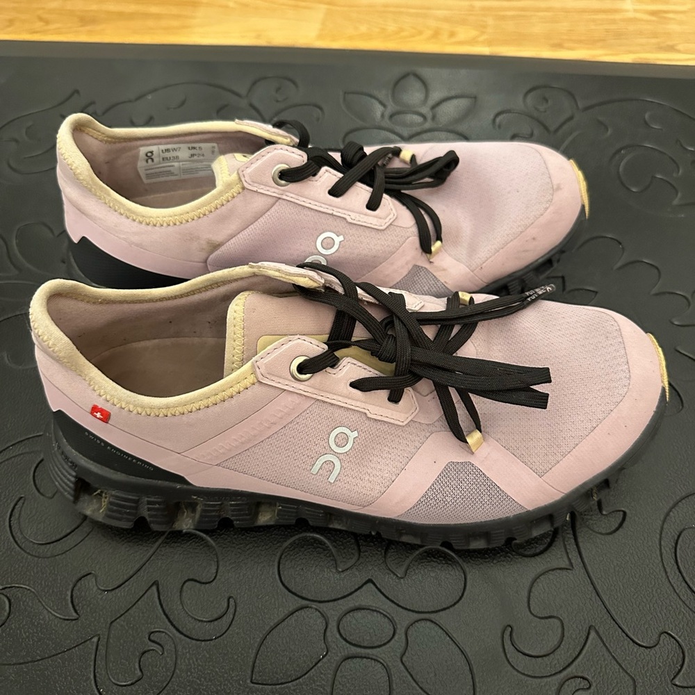 On Running Pink Trail Shoes with Rugged Sole